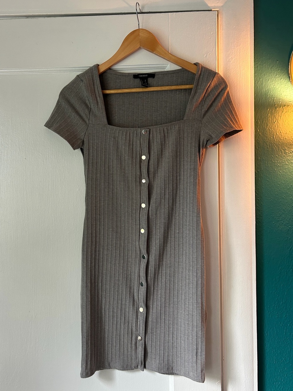 Forever 21 Gray Ribbed Square-Neck Button-Front Mini Dress